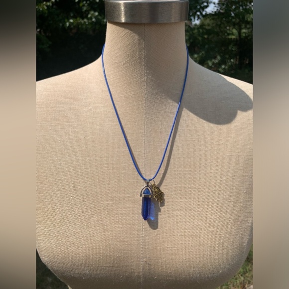Handmade Cobalt Blue Resin Crystal Amulet Necklace & Hamsa Hand Charm - Picture 9 of 11